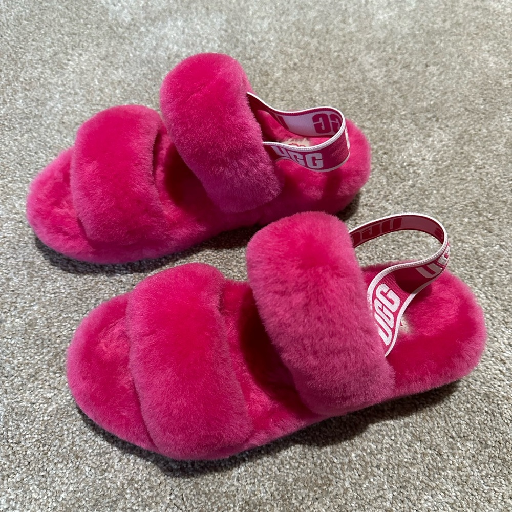 Ugg Women's Oh Yeah Slipper Sandal Pink- 5